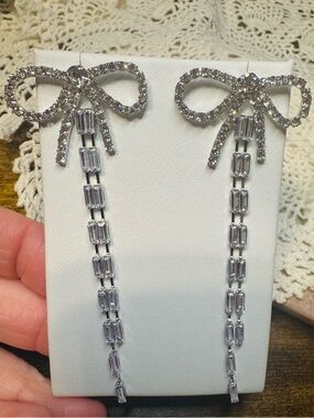 Rhinestone Bow Tassel Drop Earrings Silver Tone Crystal Statement